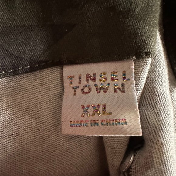 Olive Camo Print Overall Style Dress Size XXL NWT Pockets Adjustable Straps - Picture 7 of 7